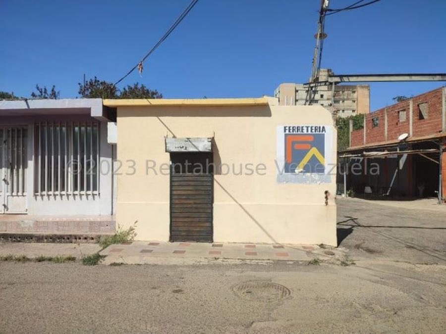 Local comercial en venta en Calle Iturbe MLS #24-12387 OP