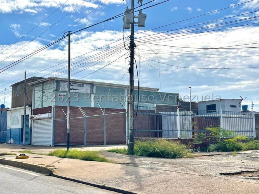 Local Comercial en Venta en en Punto Fijo, Falcon MLS #24-10312 GR 