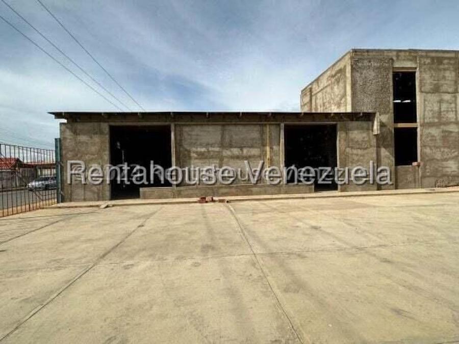 Local Comercial en Venta en Puerta Maraven, Falcon MLS #25-8210 GR 