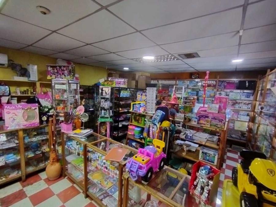 Local Comercial en Venta La Esmeralda RB-7231541