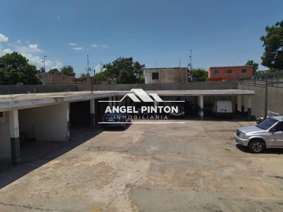 LOCAL COMERCIAL VENTA LA POMONA MARACAIBO API 4768