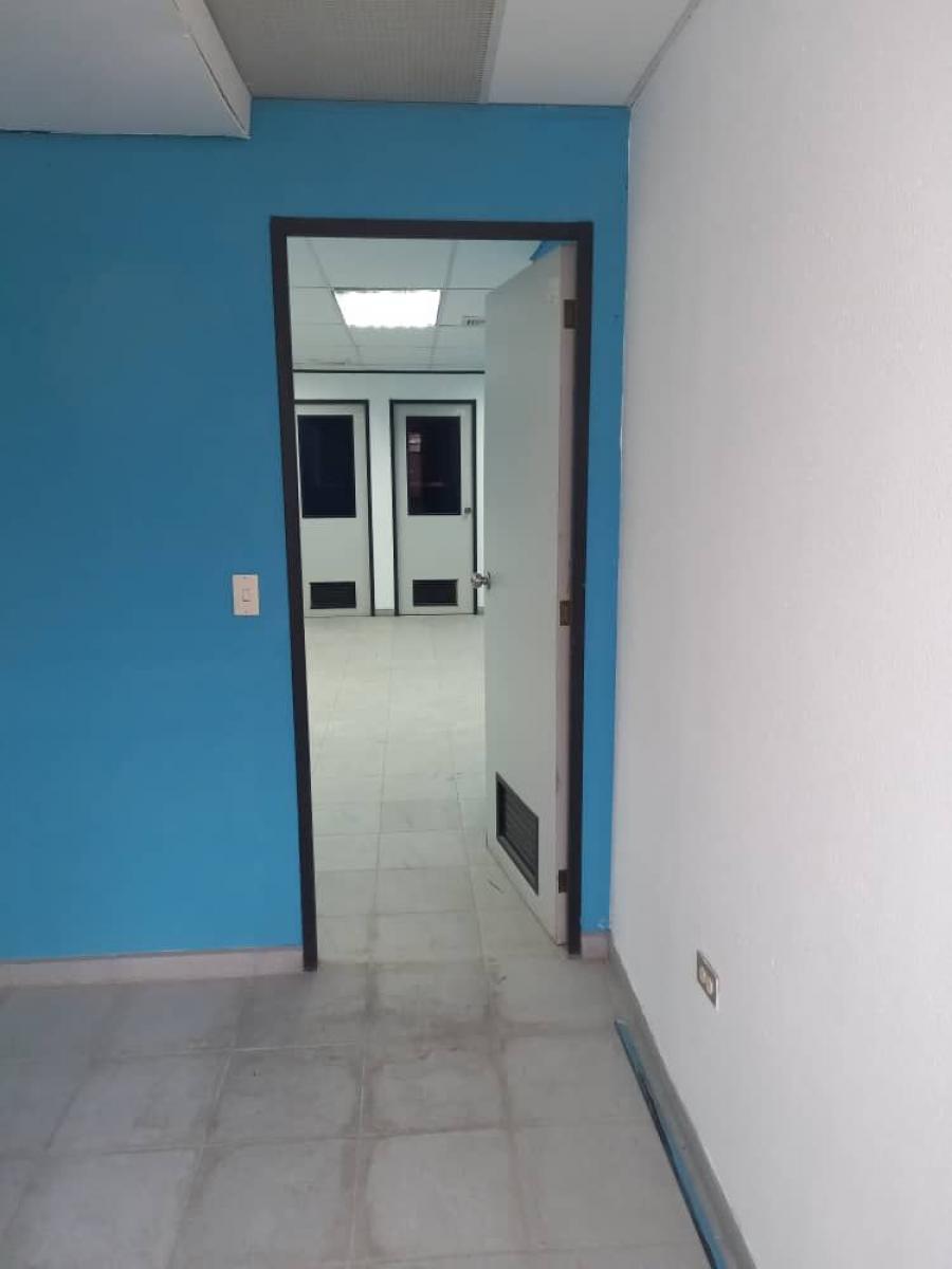 Foto Local en Venta en Guacara, Guacara, Carabobo - U$D 12.000 - LOV233457 - BienesOnLine