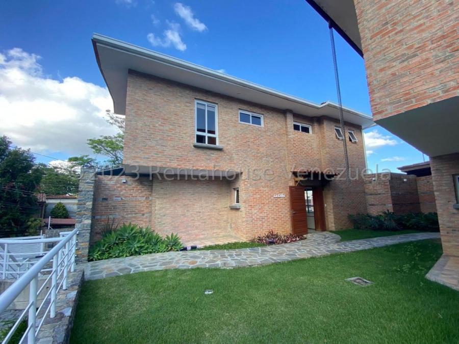 Foto Casa en Venta en Lomas de la Lagunita, Caracas, Distrito Federal - U$D 290.000 - CAV231674 - BienesOnLine