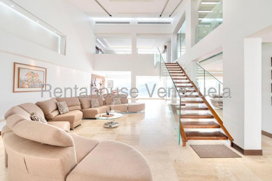 Majestuosa Casa En Venta El Cafetal Con Hermosas Areas Sociales 