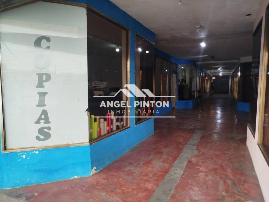 MINI CENTRO COMERCIAL EN VENTA LOS OLIVOS MARACAIBO API 6234