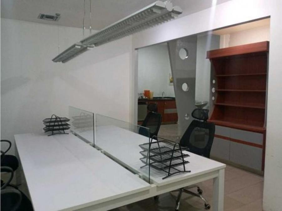 Foto Oficina en Alquiler en Valencia, Carabobo - U$D 700 - OFA241384 - BienesOnLine