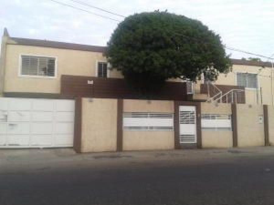 Foto Oficina en Alquiler en Maracaibo, Zulia - BsF 180 - OFA121062 - BienesOnLine
