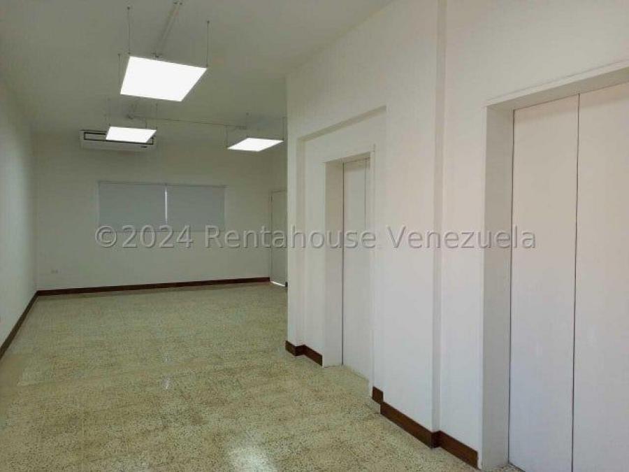 Foto Oficina en Alquiler en Maracaibo, Zulia - U$D 400 - OFA236934 - BienesOnLine