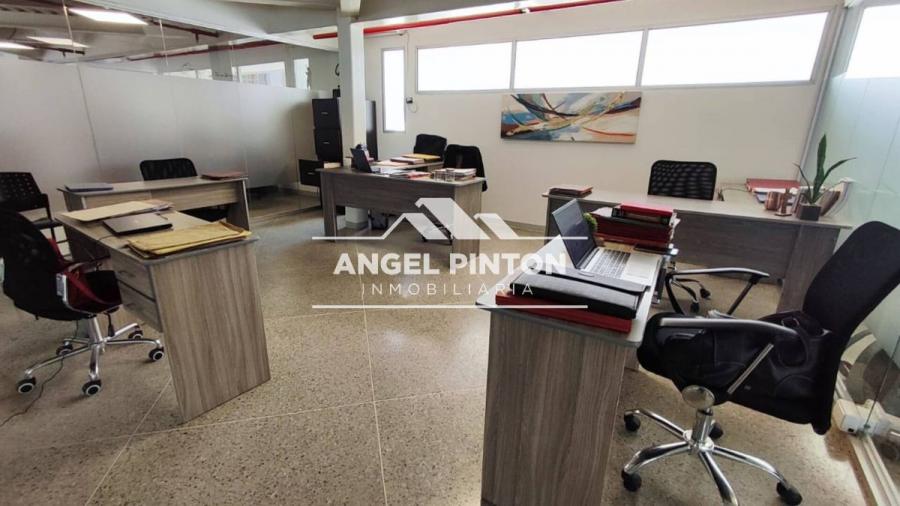 Foto Oficina en Venta en ESTE, Maracaibo, Zulia - U$D 380.000 - OFV240921 - BienesOnLine