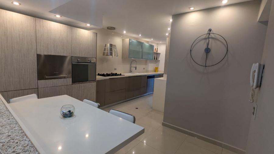 Foto Apartamento en Alquiler en SAN JOSE, Valencia, Carabobo - U$D 1.500 - APA238379 - BienesOnLine