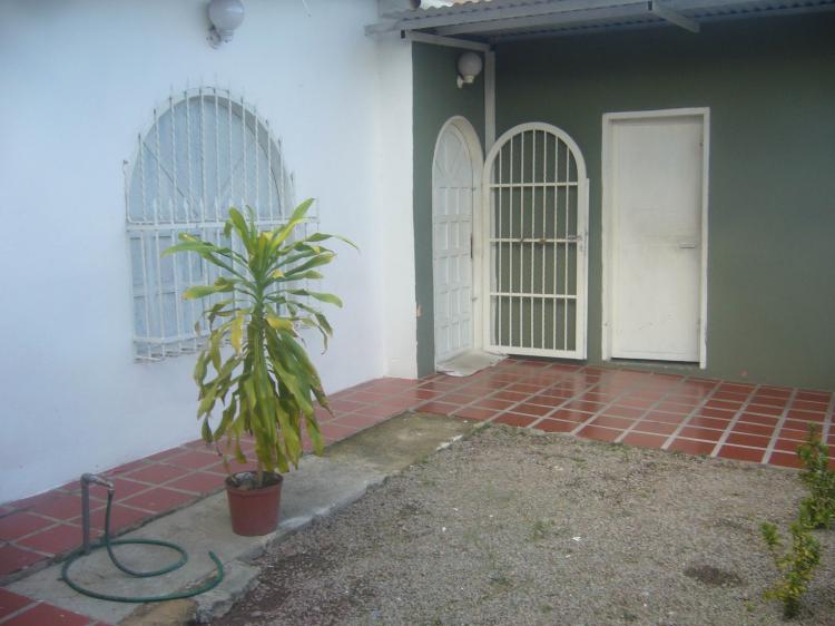 casa en venta urbanizacion Isaac oliveira Intercomunal Maracay Turmero  tengotuinmueble com