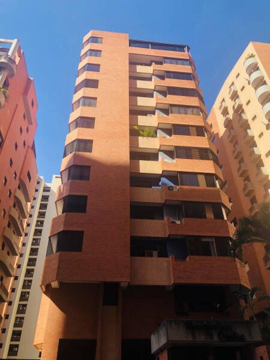 Foto Apartamento en Venta en LA TRIGALEA, Valencia, Carabobo - U$D 110.000 - APV144796 - BienesOnLine