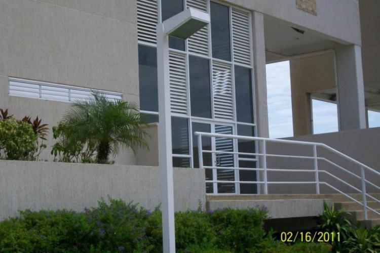 Foto Apartamento en Alquiler en Maracaibo, Zulia - BsF 7.500 - APA18743 - BienesOnLine