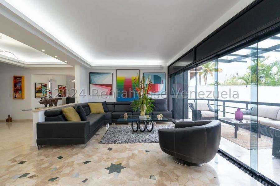 Foto Casa en Venta en Los Samanes, Caracas, Distrito Federal - U$D 590.000 - CAV229316 - BienesOnLine