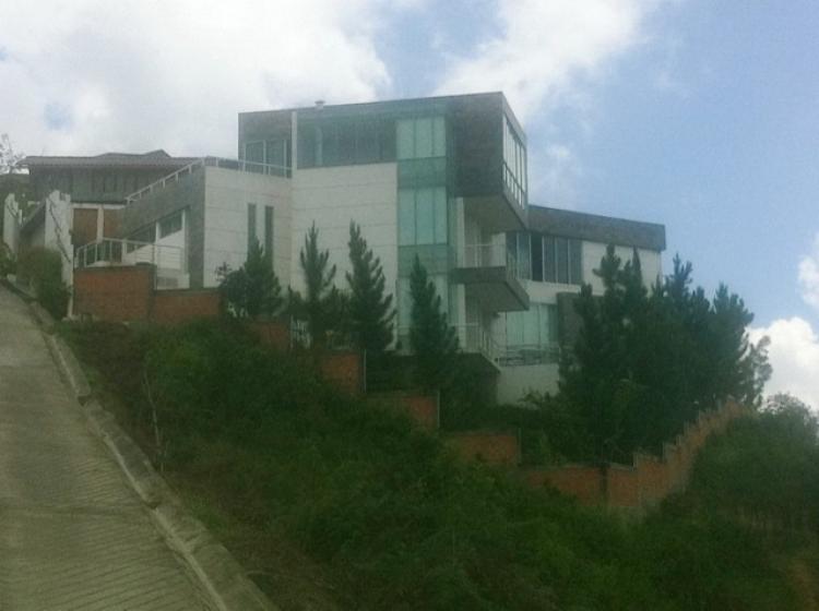 Foto Casa en Venta en Oripoto - Lomas de Caricar, Caracas, Distrito Federal - BsF 56.000.000 - CAV49096 - BienesOnLine