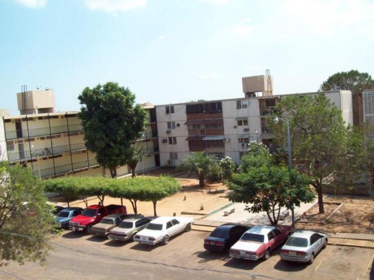 Foto Apartamento en Venta en Maracaibo, Zulia - BsF 270.000 - APV20466 - BienesOnLine