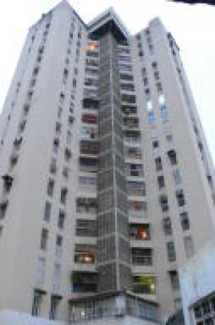 Foto Apartamento en Venta en Maracay, Aragua - BsF 4.000.000 - APV58203 - BienesOnLine