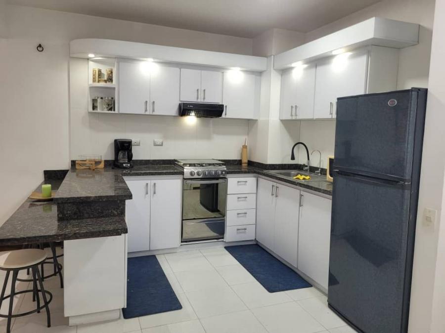 Foto Apartamento en Alquiler en Lecheria, Diego Bautista Urbaneja, Anzoátegui - U$D 450 - APA226456 - BienesOnLine