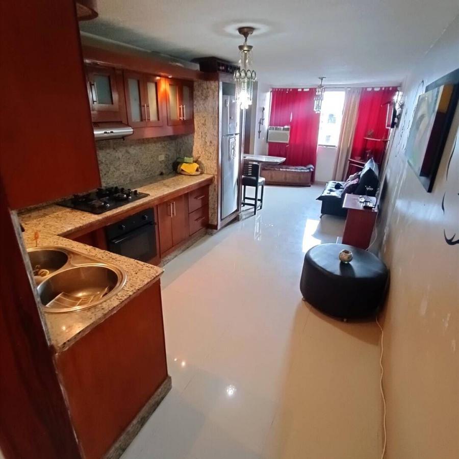 Foto Apartamento en Alquiler en PARAPARAL, Los Guayos, Carabobo - U$D 180 - APA231122 - BienesOnLine