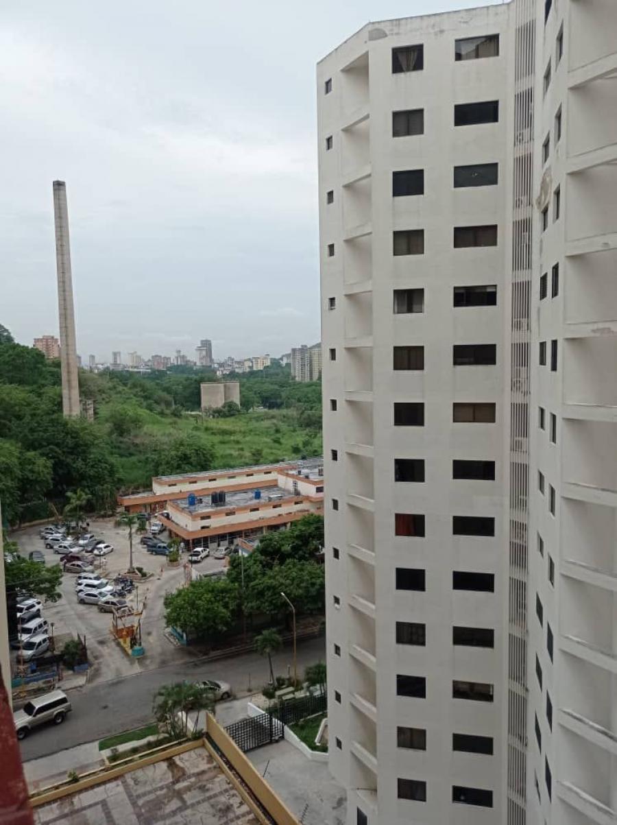 SE VENDE APARTAMENTO RES. ALFA CENTAURO, LAS CHIMENEAS  VALENCIA, LUISA MEZONES VENDE