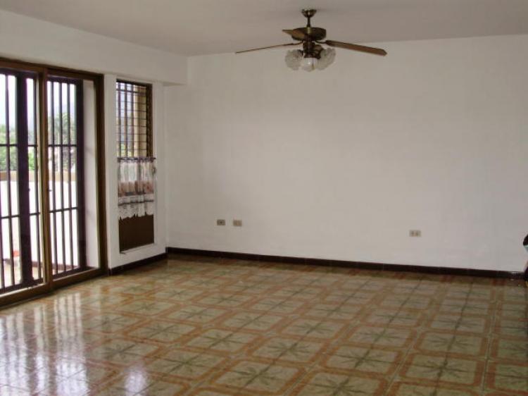 Foto Apartamento en Venta en Trigal centro, Valencia, Carabobo - BsF 710.000 - APV39492 - BienesOnLine