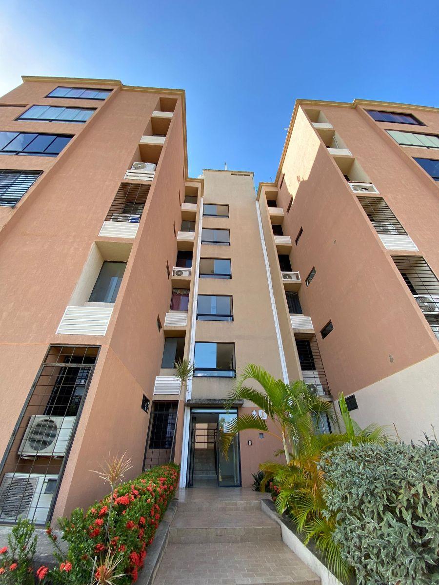 SE VENDE APARTAMENTO VALLETOPACIO SAN DIEGO. LUISA MEZONES VENDE