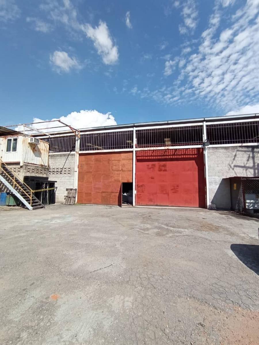 SE VENDE Galpón Industrial El Sisal - Guacara LUISA MEZONES VENDE