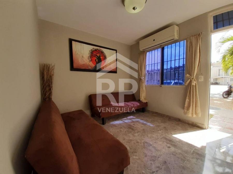 Foto Casa en Venta en Tucacas, Falcón - U$D 30.000 - CAV230226 - BienesOnLine