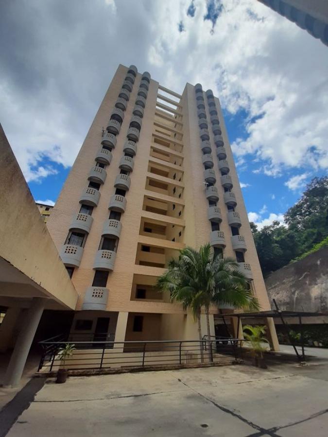 Foto Apartamento en Venta en Av Cuatricentenaria, Carabobo - U$D 28.000 - APV135979 - BienesOnLine