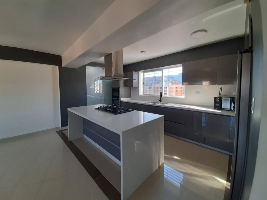 Foto Apartamento en Venta en Valencia, Carabobo - U$D 50.000 - APV143566 - BienesOnLine