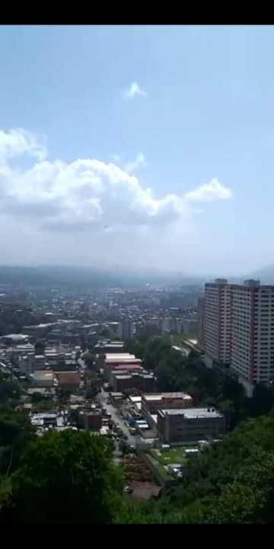 Foto Terreno en Venta en Caracas, Caracas, Distrito Federal - U$D 2.450.000 - TEV233441 - BienesOnLine