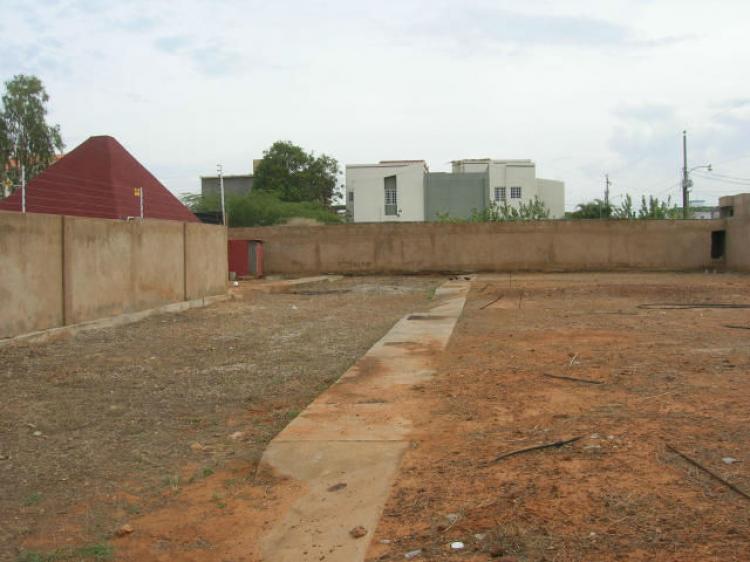 Foto Terreno en Venta en Maracaibo, Zulia - BsF 12.000.000 - TEV61138 - BienesOnLine