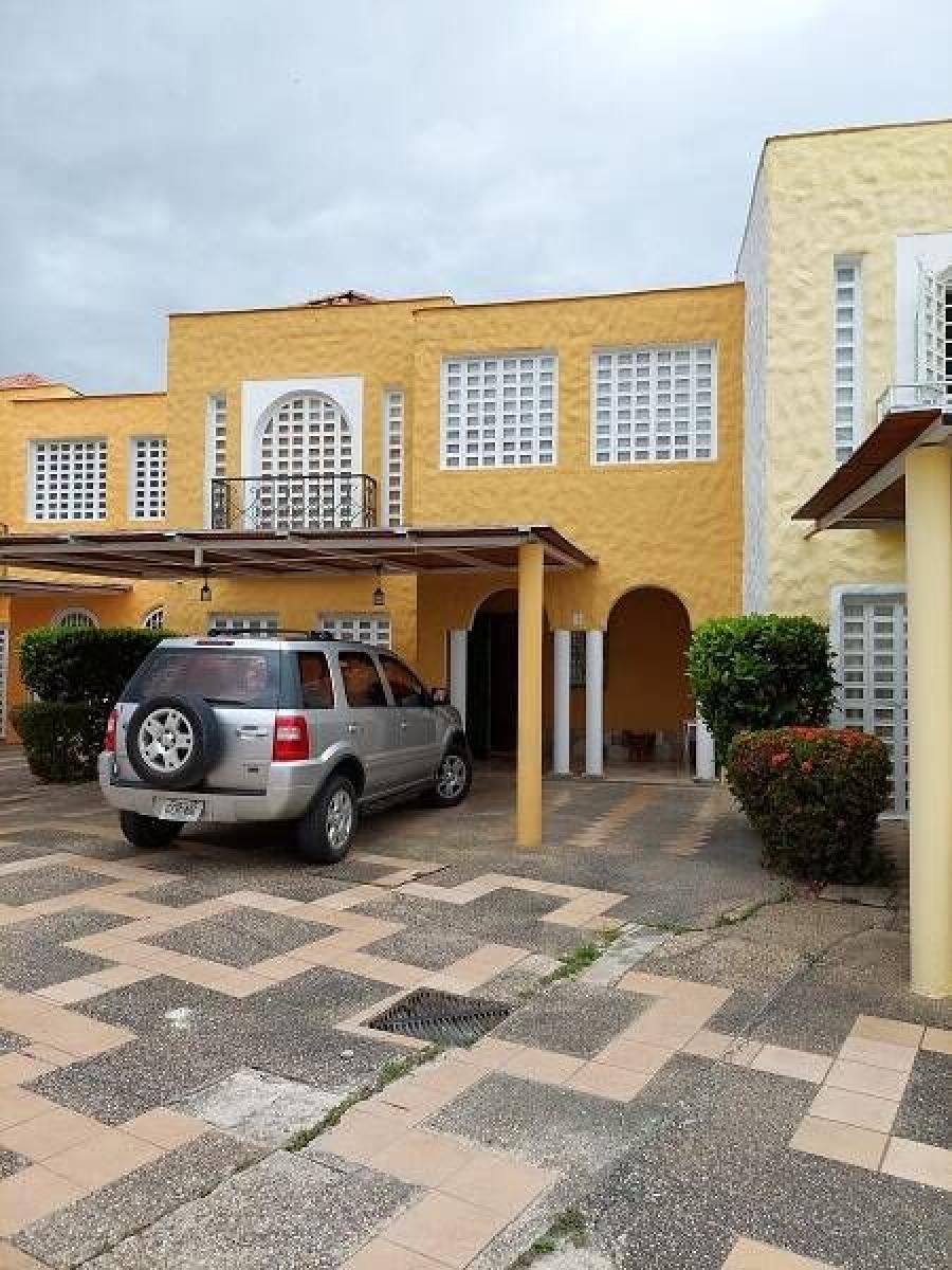 Foto Casa en Venta en trigal norte, Carabobo - U$D 85.000 - CAV237171 - BienesOnLine