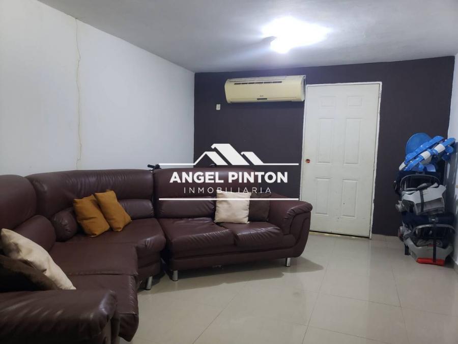 Foto Casa en Venta en Oeste, Maracaibo, Zulia - U$D 17.000 - CAV248042 - BienesOnLine