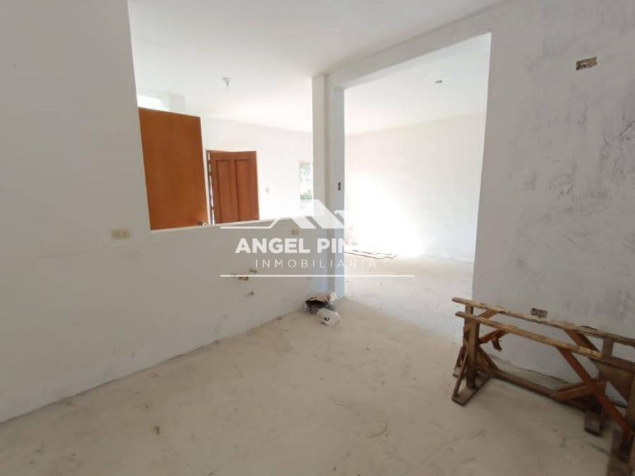 Foto Casa en Venta en Maracaibo, Zulia - U$D 30.000 - CAV242429 - BienesOnLine