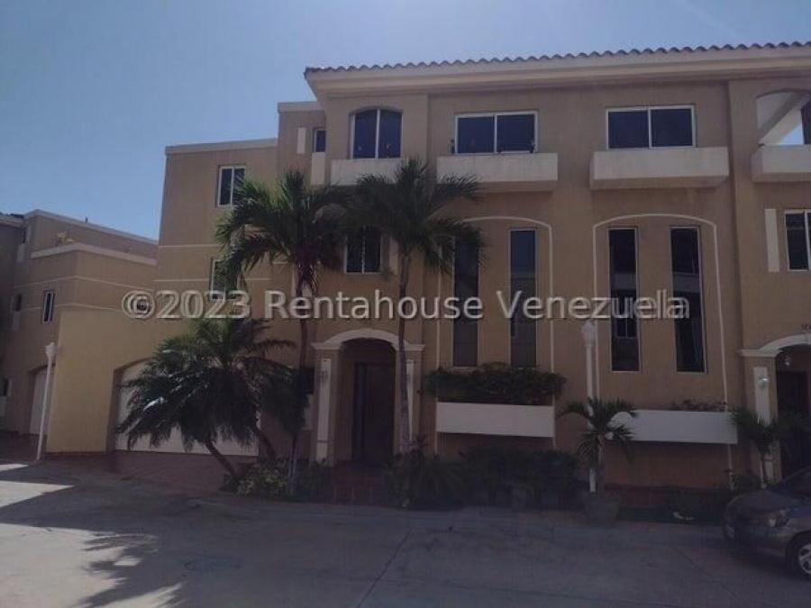 Foto Casa en Venta en Maracaibo, Zulia - U$D 240.000 - CAV238772 - BienesOnLine