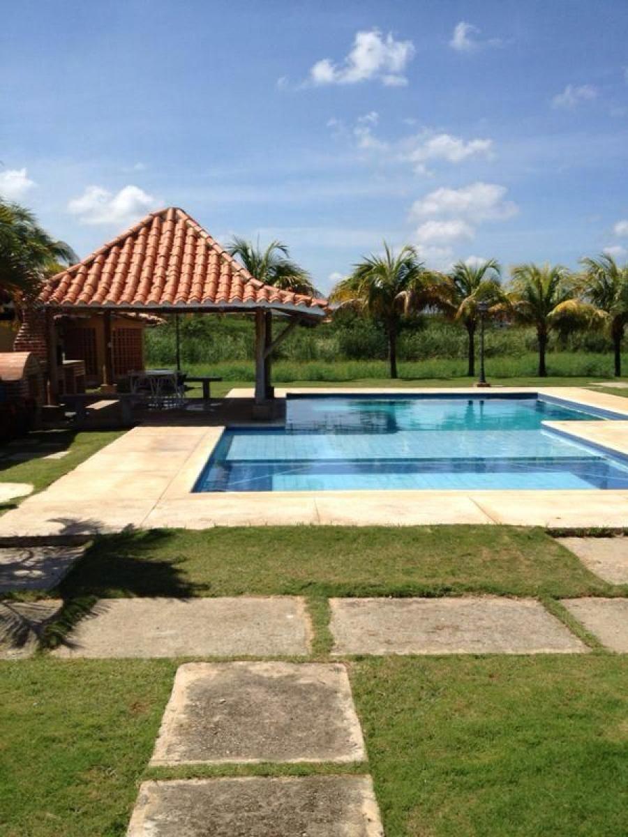 Foto Casa en Venta en Chichiriviche, Chichiriviche, Falcón - U$D 30.000 - CAV233446 - BienesOnLine