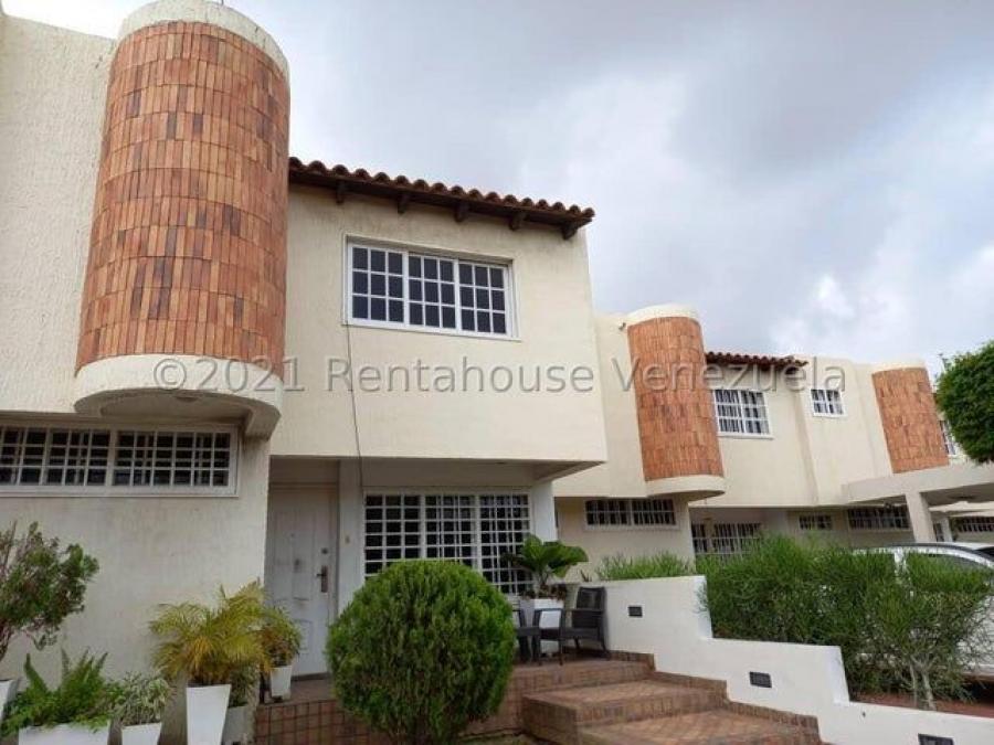 Townhouse en venta en zona Norte