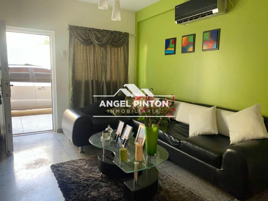 TOWNHOUSE EN VENTA LAGO MAR BEACH MARACAIBO. API 6919 