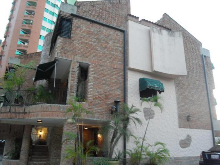 Foto Casa en Venta en Las Chimeneas, Valencia, Carabobo - U$D 80.000 - CAV164824 - BienesOnLine