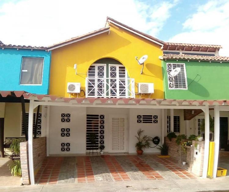 Foto Casa en Venta en San Diego, San Diego, Carabobo - BsF 95.000.000 - CAV96855 - BienesOnLine