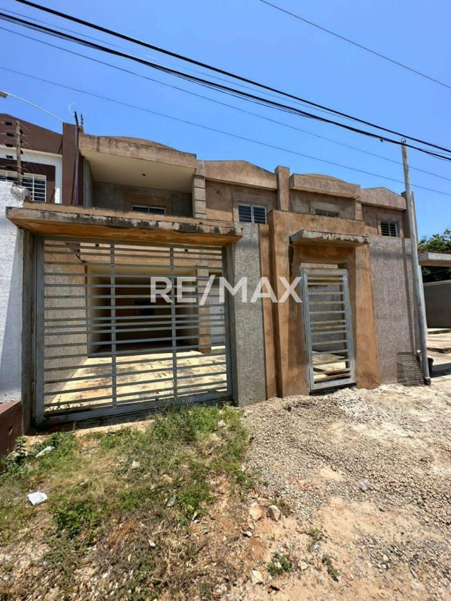 Foto Casa en Venta en Sur, Sector Sierra Maestra, Zulia - U$D 15.000 - CAV229875 - BienesOnLine