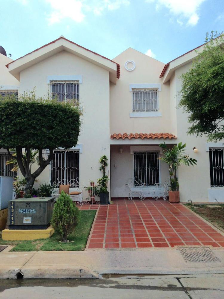 Foto Casa en Venta en Maracaibo, Zulia - BsF 85.000.000 - CAV90270 - BienesOnLine