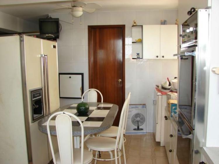 Foto Apartamento en Venta en Maracaibo, Zulia - BsF 6.800.000 - APV54217 - BienesOnLine