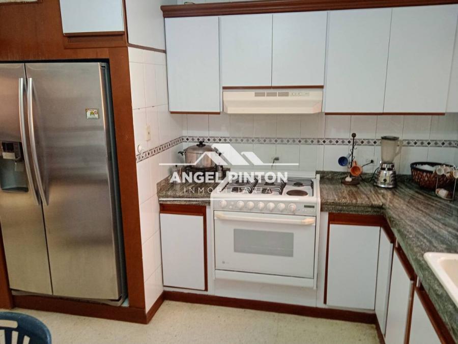 Foto Apartamento en Venta en Maracaibo, Zulia - U$D 28.500 - APV233093 - BienesOnLine