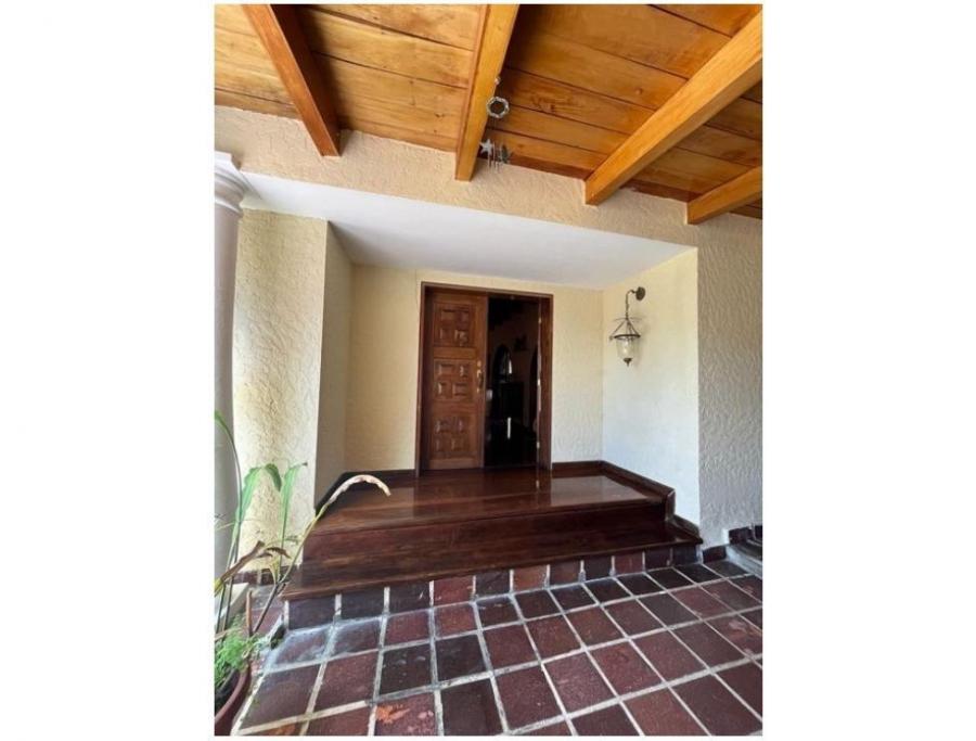 Foto Casa en Venta en Prados del Este, Nuestra Señora del Rosario de Baruta, Miranda - U$D 280.000 - CAV238479 - BienesOnLine