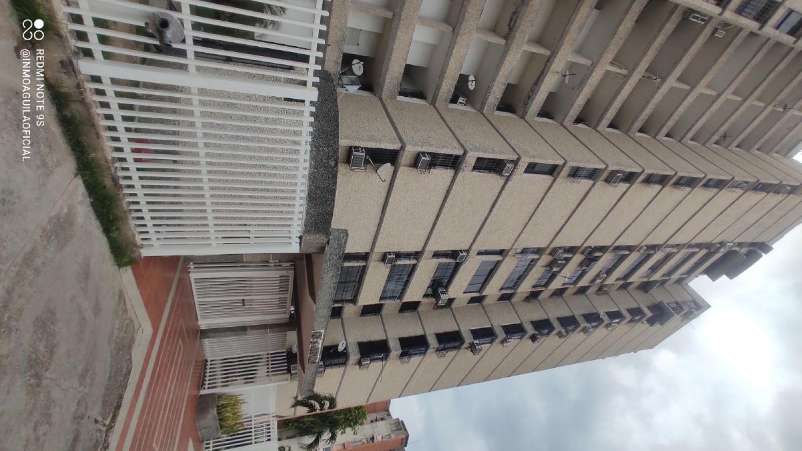 Foto Apartamento en Venta en Girardot, Maracay, Aragua - U$D 25.000 - APV232344 - BienesOnLine