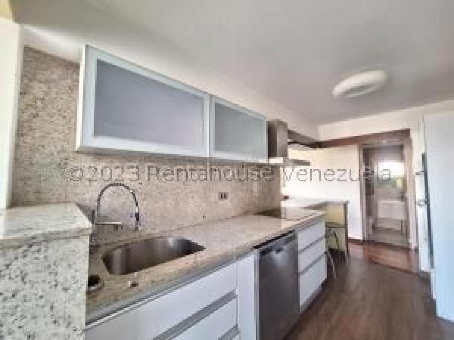 Foto Apartamento en Venta en La Urbina, Miranda - U$D 55.000 - APV227863 - BienesOnLine
