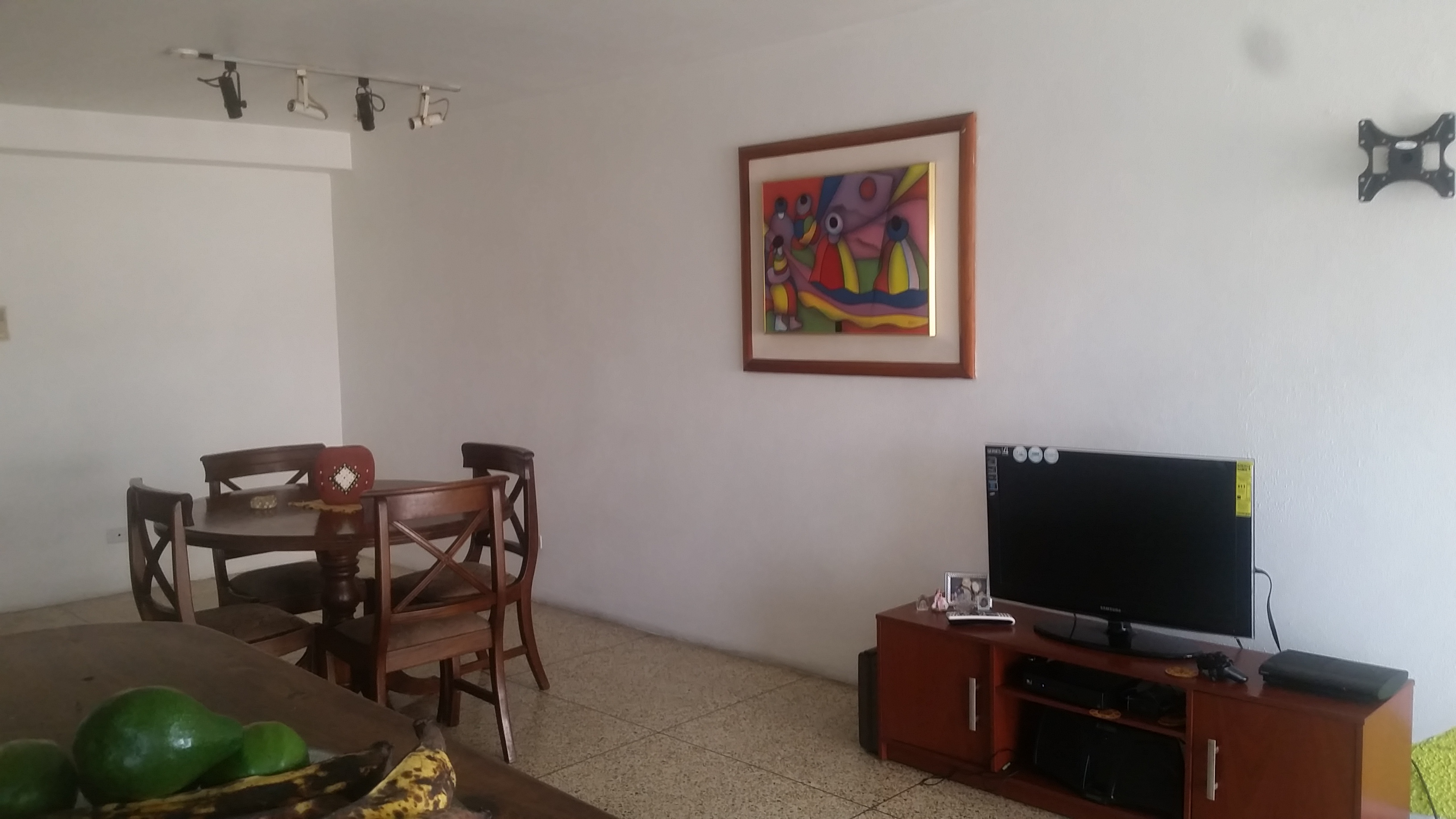 Foto Apartamento en Venta en Jose Casanova Godoy, Maracay, Aragua - BsF 89.000.000 - APV101814 - BienesOnLine