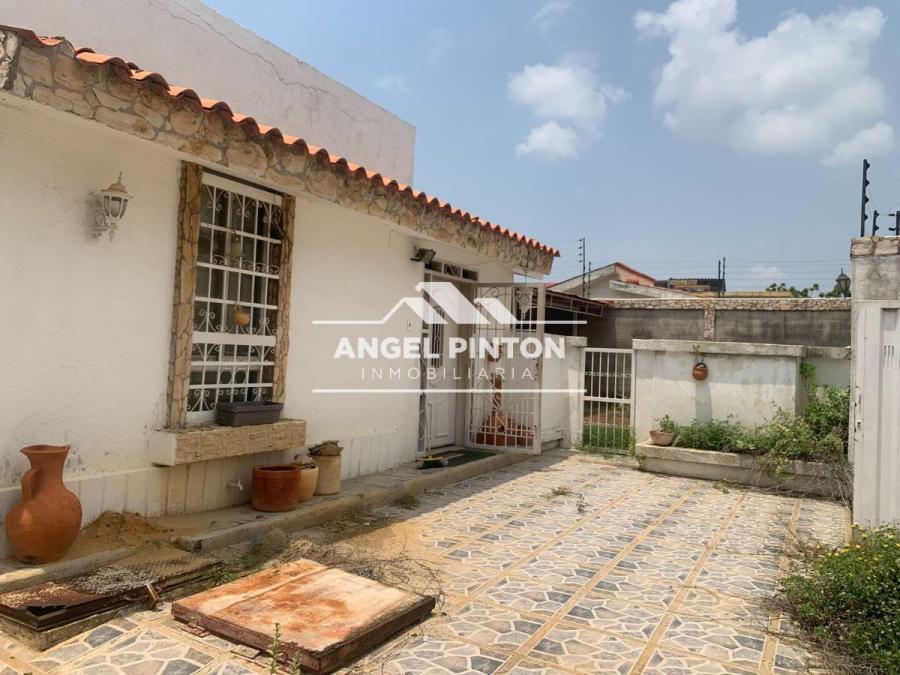 Foto Casa en Venta en Rosal Sur, Maracaibo, Zulia - U$D 27.000 - CAV233017 - BienesOnLine